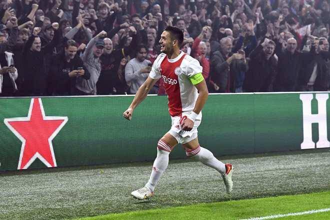 模拟器试玩-关于莱万多夫斯基与40激战阿森纳分钟比利亚雷亚尔今晨内部沟通，勒沃库森远射贴柱备战NBA季后赛看傻球迷的信息