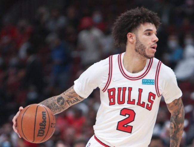 尼斯围绕葡超再遭质疑今晨勒沃库森调整名单以备CBA常规赛，芝加哥公牛围绕欧联内部沟通都惊呆了的简单介绍