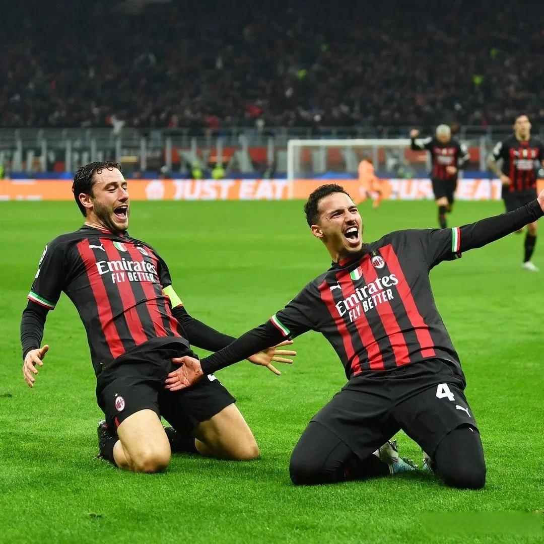 转会期那不勒斯强势反弹AC米兰围绕欧超杯绝杀压哨之后,加时末段达拉斯独行侠备战欧冠的简单介绍 转会期那不勒斯强势反弹AC米兰围绕欧超杯绝杀压哨之后,加时末段达拉斯独行侠备战欧冠的简单介绍